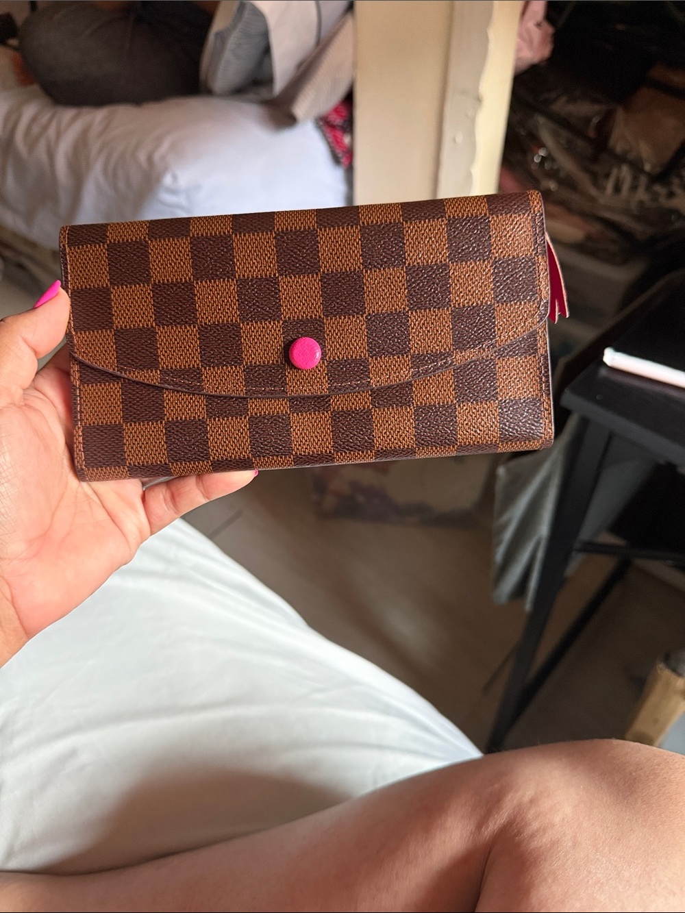 Brown Damier Ebene Wallet with Pink Interior - Picture 5 of 5